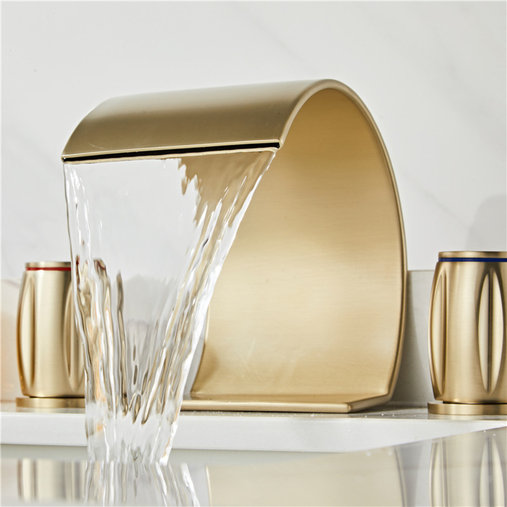 Saya | Wijdverspreide Waterval Badkamerkraan met Dubbele Draai Knoppen