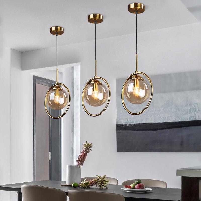 Luvie | Elegante Glazen Globe Hanglamp met Stijlvolle Metalen Ring