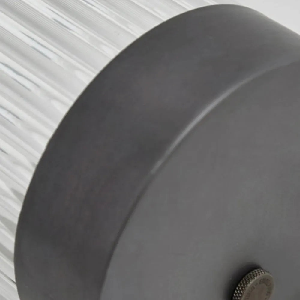 Zora | Hedendaagse Semi Cilindrische Glazen Schaduw Buiten Wandlamp