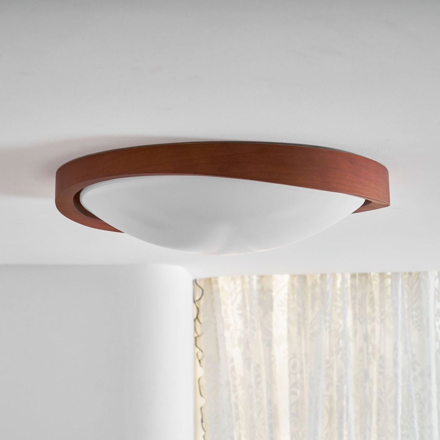 Kaelisyn | Organische Gebogen Houten Geometrische Silhouet Opbouw Plafondlamp