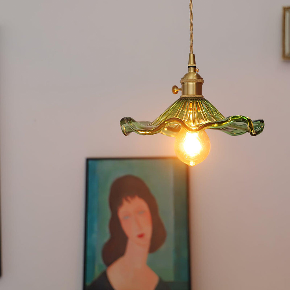 Floria | Elegante Hibiscus Bloemvormige Geprofileerde Glazen Hanglamp