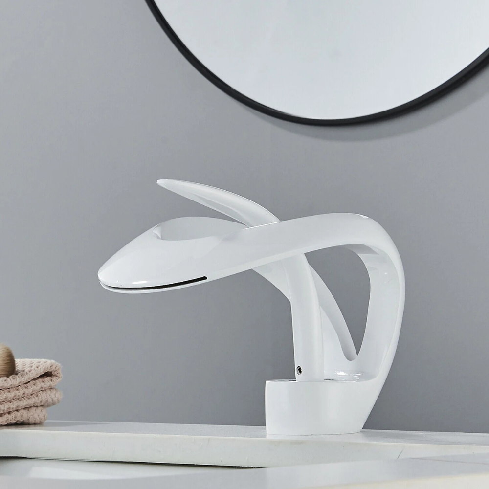 Elara | Artistieke Badkamer Wastafelmengkraan met Enkele Hendel