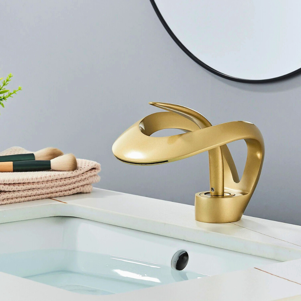 Elara | Artistieke Badkamer Wastafelmengkraan met Enkele Hendel