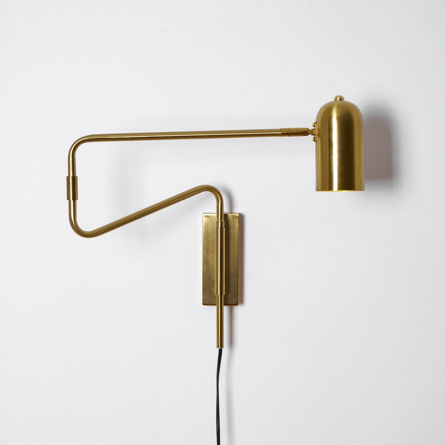 Kelsigore | Minimalistische draaibare scharnierarm geometrische functionele wandlamp