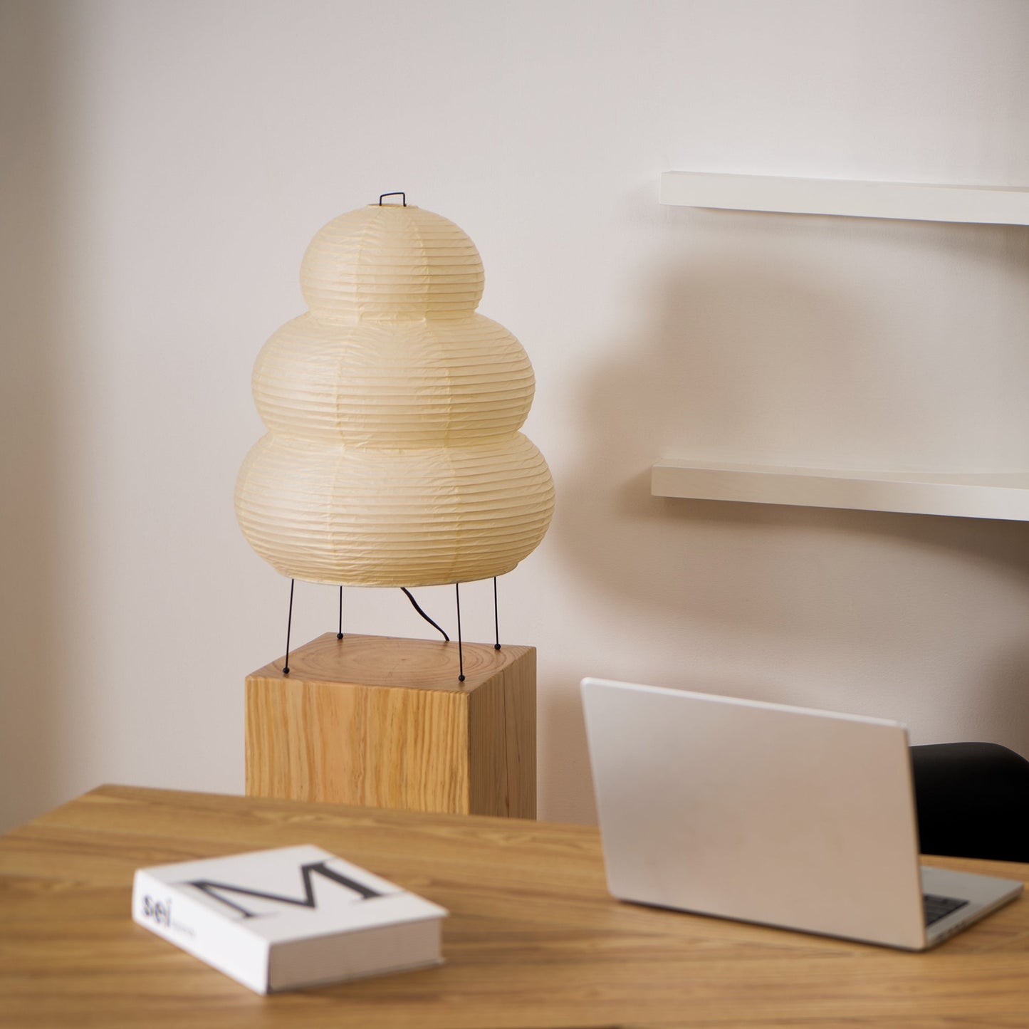 Kryntaleo | Japanse Geribbelde Bamboe Silhouet Oosterse Accent Tafellamp