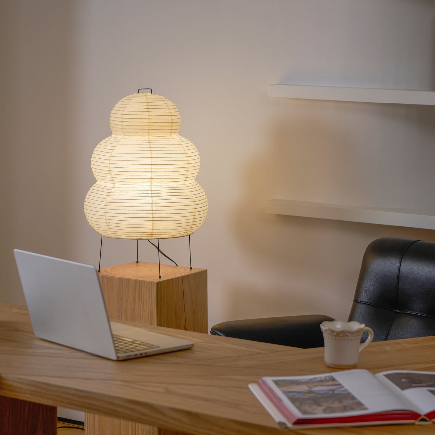 Kryntaleo | Japanse Geribbelde Bamboe Silhouet Oosterse Accent Tafellamp