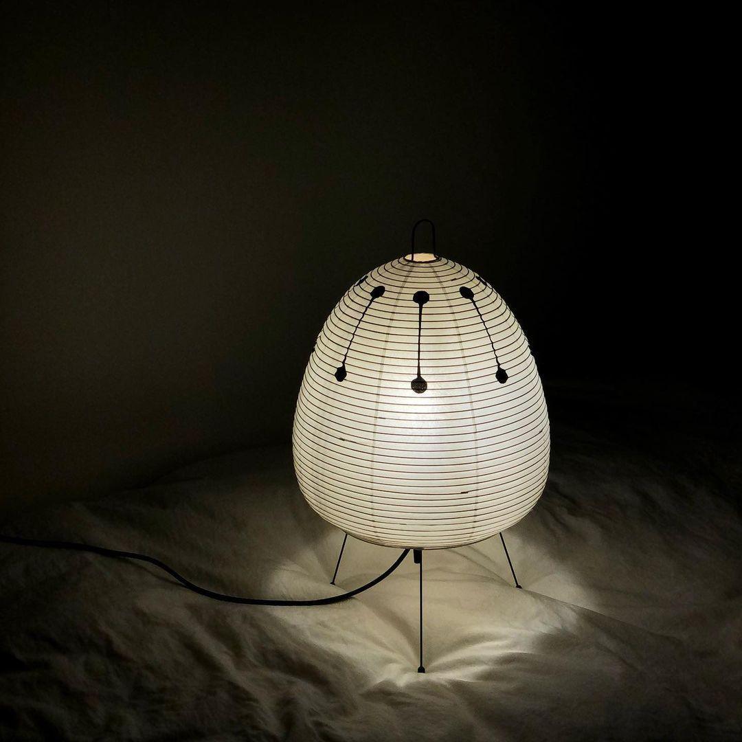 Kryntaleo | Japanse Geribbelde Bamboe Silhouet Oosterse Accent Tafellamp