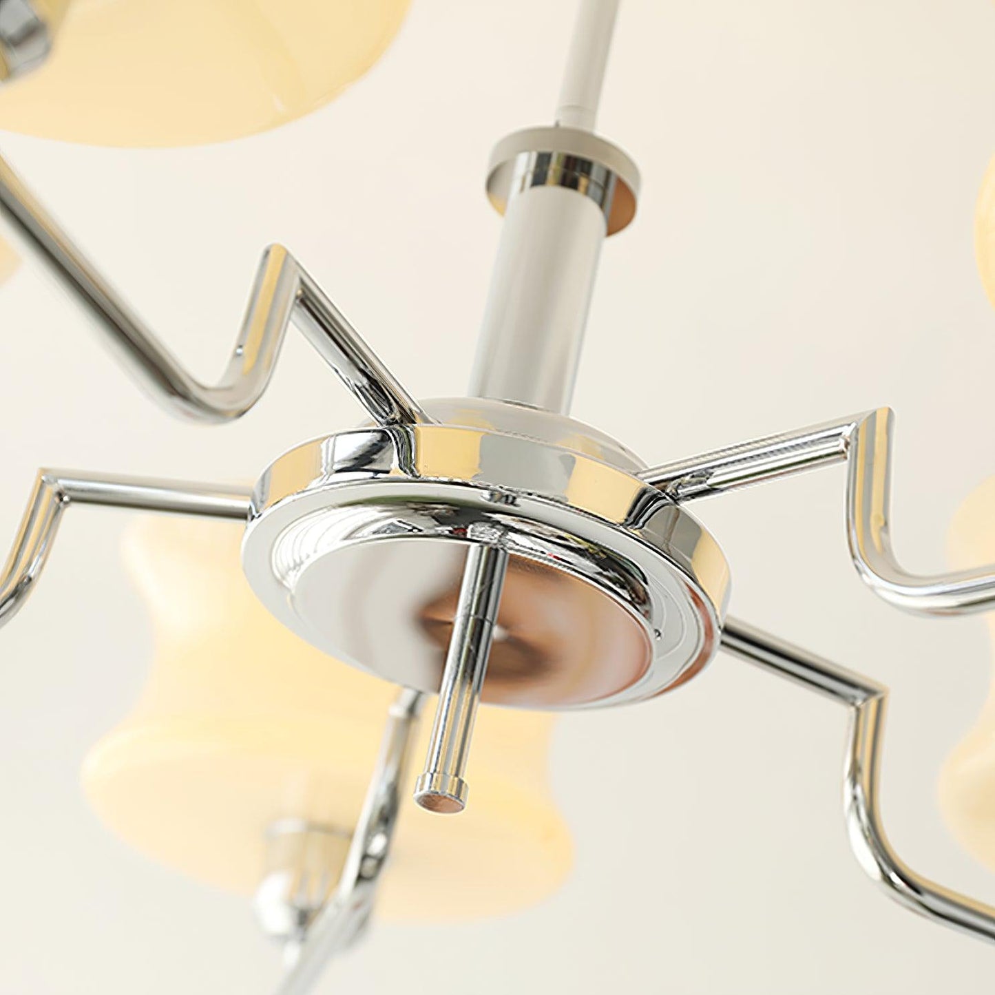 Kendroma | Antiek geïnspireerde gebogen bolvormige glazen plafondlamp