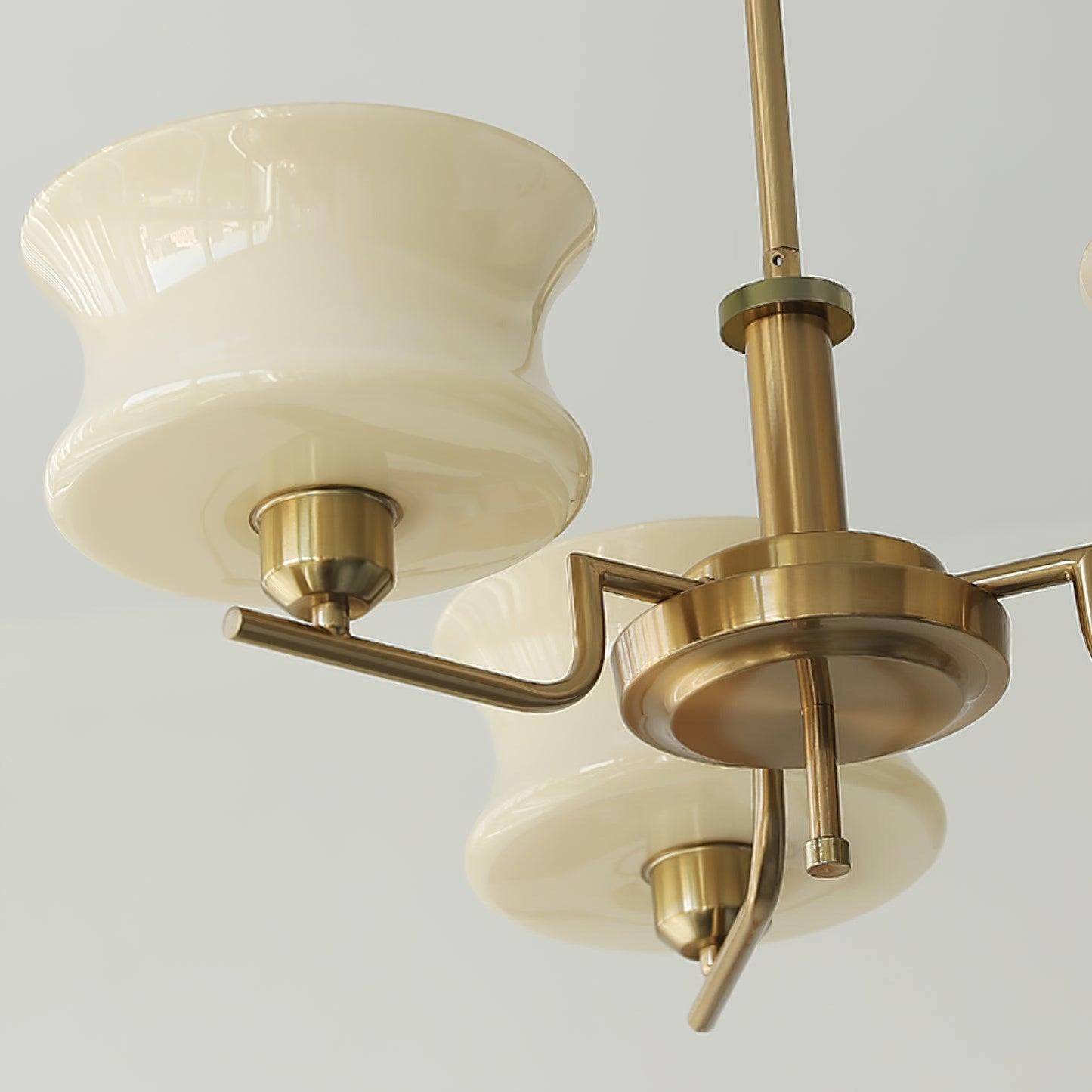 Kendroma | Antiek geïnspireerde gebogen bolvormige glazen plafondlamp