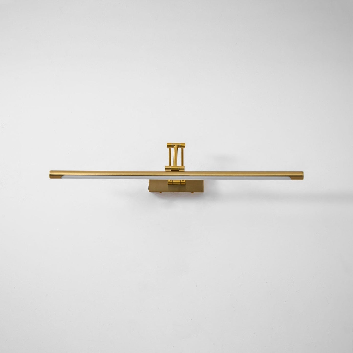 Tandreis | Strakke Architectonische Oplaadbare Wandlamp