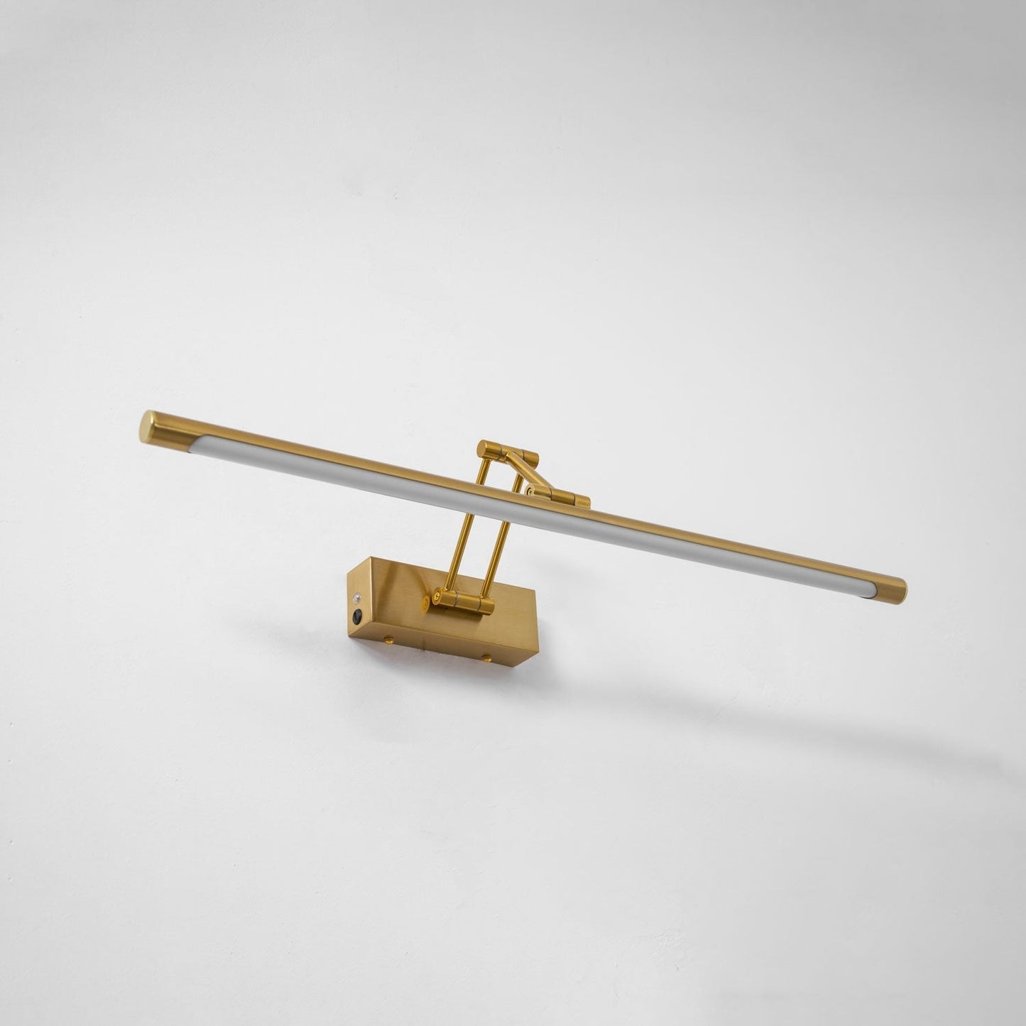 Tandreis | Strakke Architectonische Oplaadbare Wandlamp