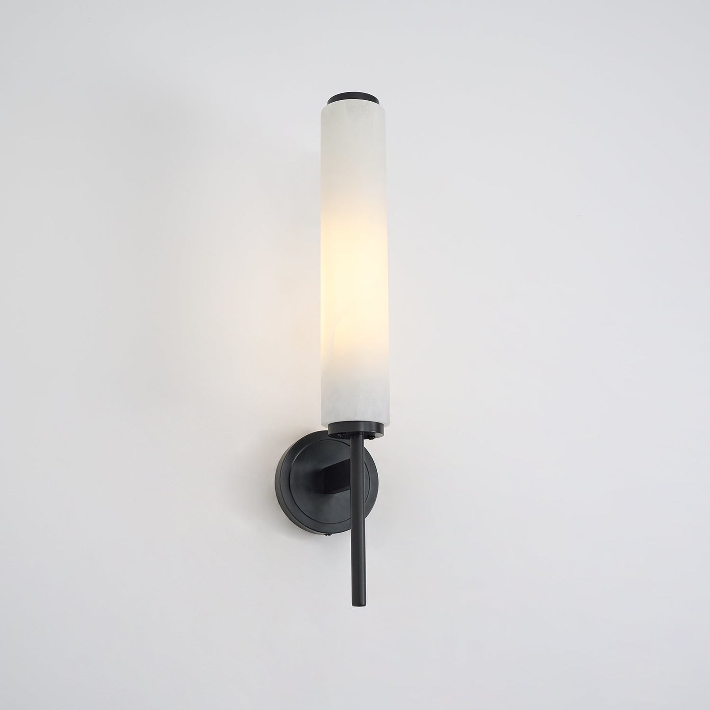 Kelsorim | Geometrische minimalistische albasten cilindrische wandlamp
