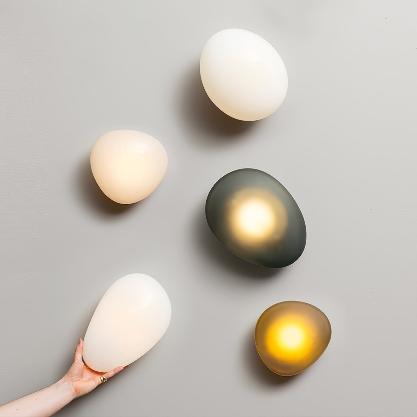 Caldrion | Met de Hand Geblazen Glazen Kiezel Wandlamp