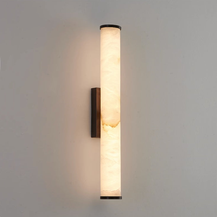 Aristhos | Minimalistische Lineaire Alabaster en Messing Wandlamp