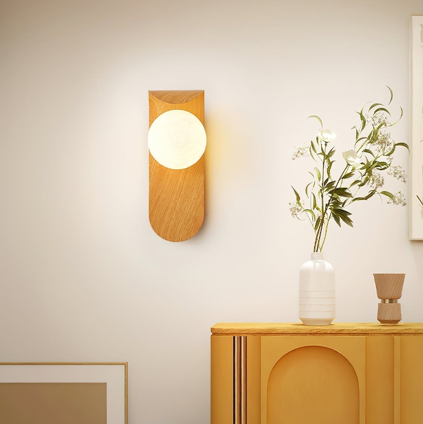 Lythose | Moderne Boog Houten Nerf Wandlamp met Bal Globe