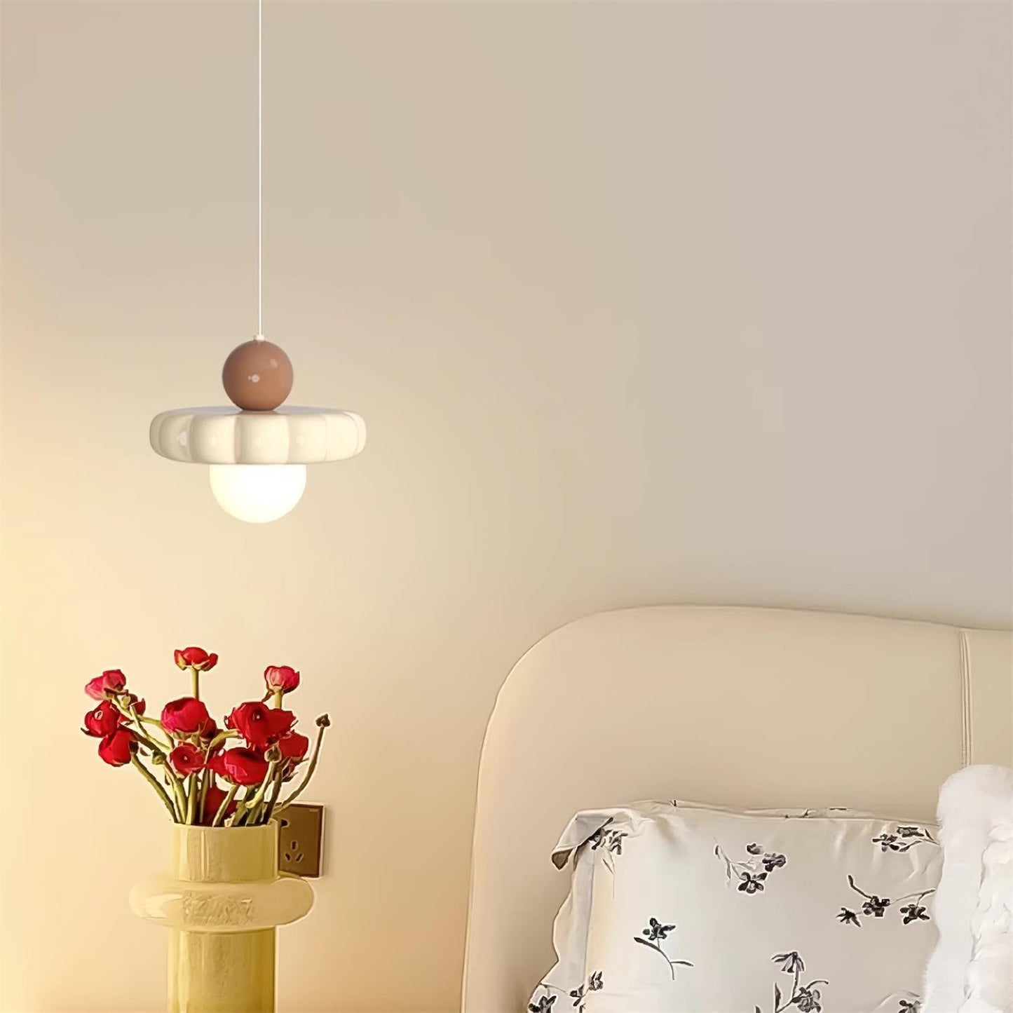 Norda | Noordse Geribbelde Koepel Hangende Globe Lamp