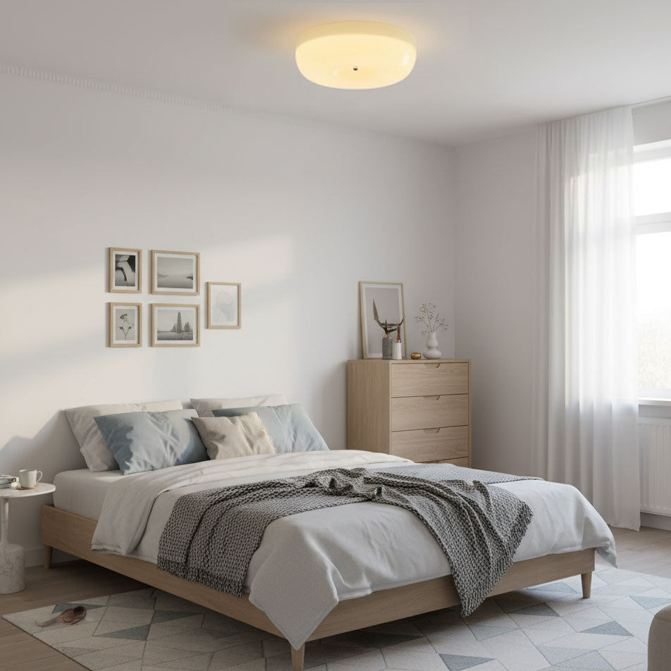 Belvonte | Ronde matglazen opbouw plafondlamp