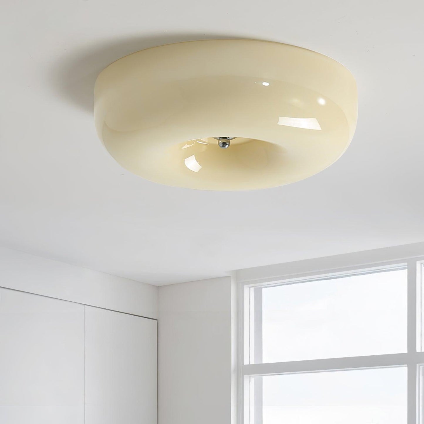 Belvonte | Ronde matglazen opbouw plafondlamp