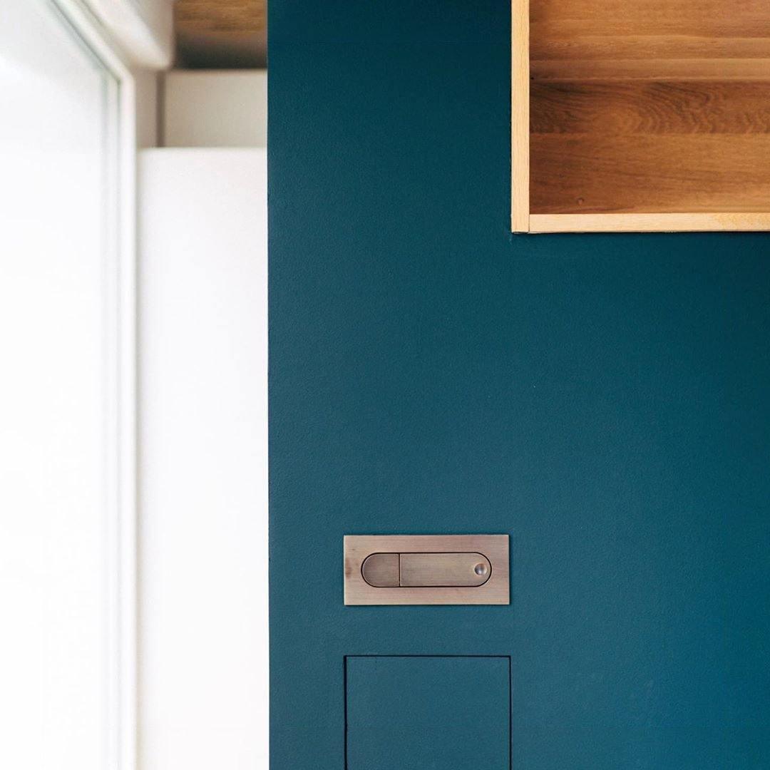 Solveinda | Lineaire Pop-Out Verstelbare Bedlees Wandlamp