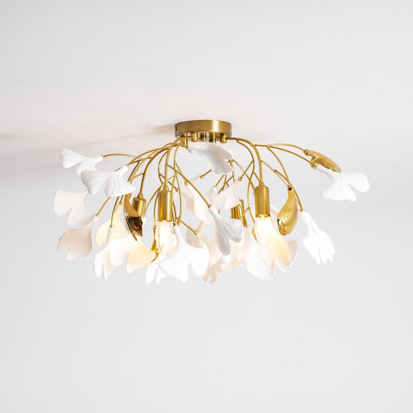 Zephryon | Botanische keramische bladcluster plafondlamp