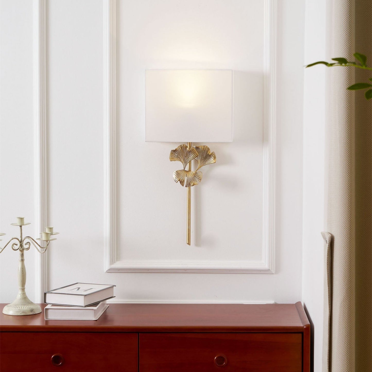 Juvox | Ginkgo Blad Gesculpteerde Stof Messing Schaduw Wandlamp