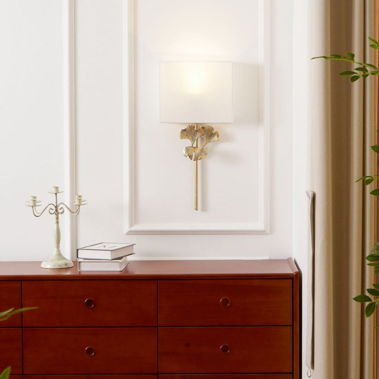 Juvox | Ginkgo Blad Gesculpteerde Stof Messing Schaduw Wandlamp