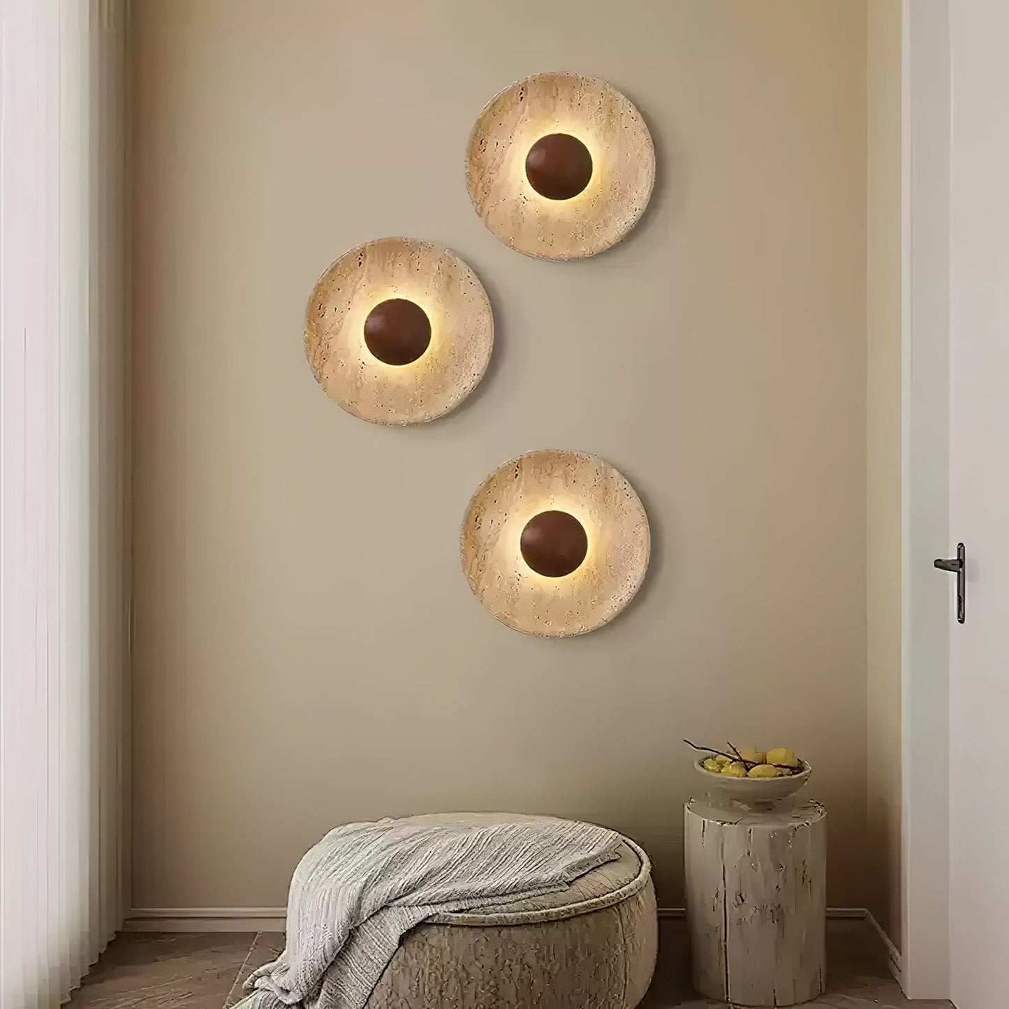 Solvintra | Sculpturale Travertijn Halo Steen Houten Wandlamp