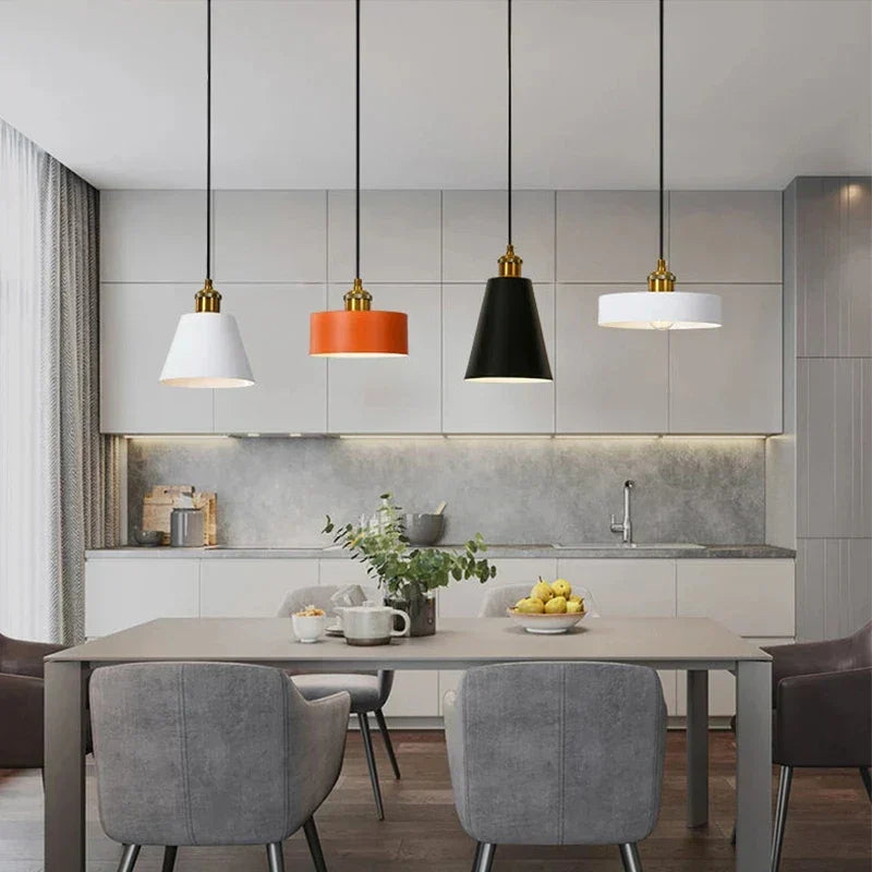 Kelythrom | Moderne Grafische Koepelvormige Silhouet Hanglamp
