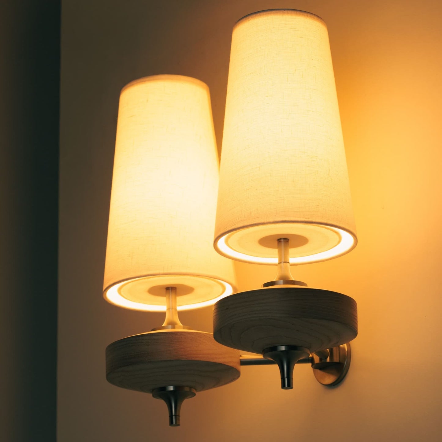 Alavari | Antiek Messing Geplooide Silhouet Stoffen Wandlamp