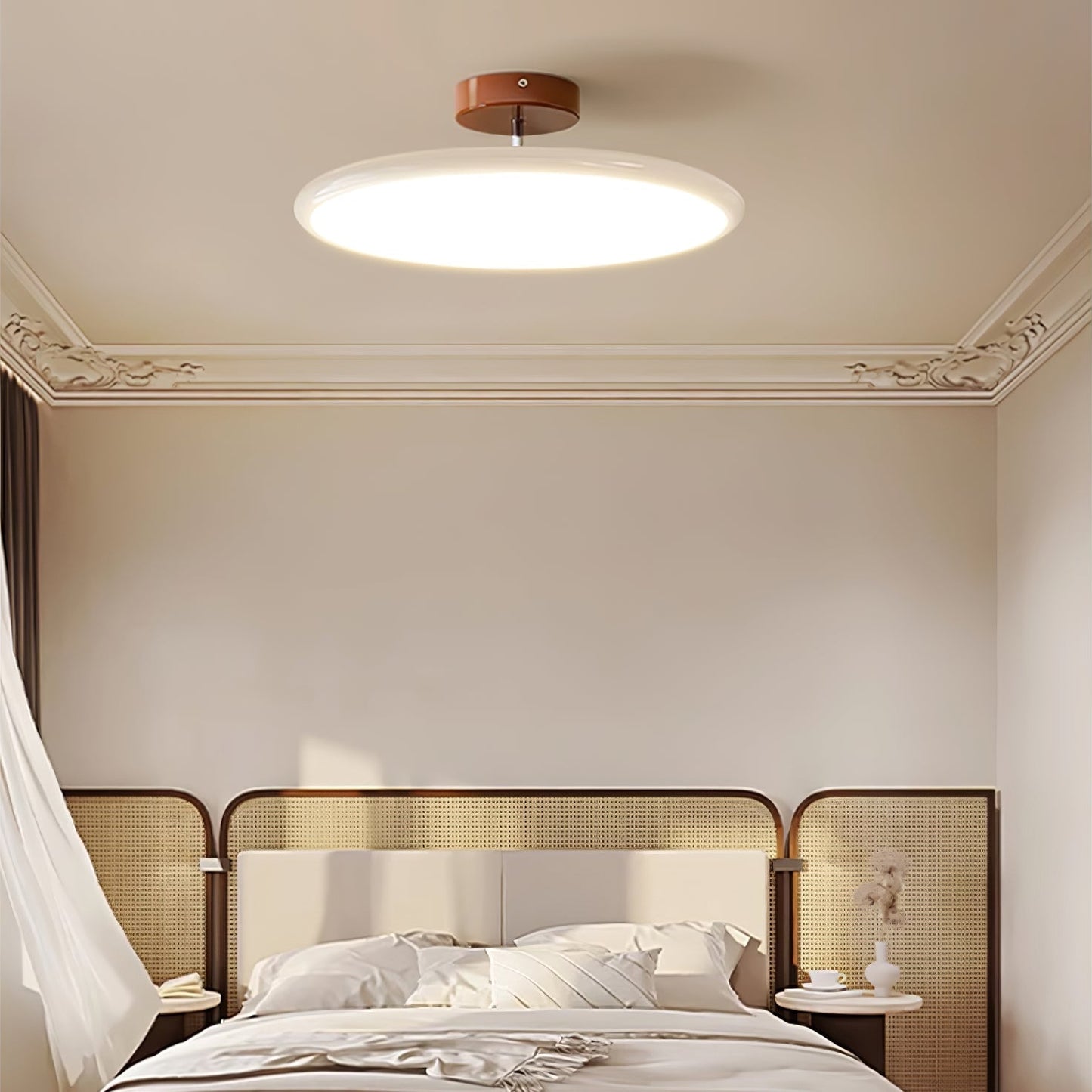 Brondela | Draaibare Boog Minimalistische Directionele Plafondlamp