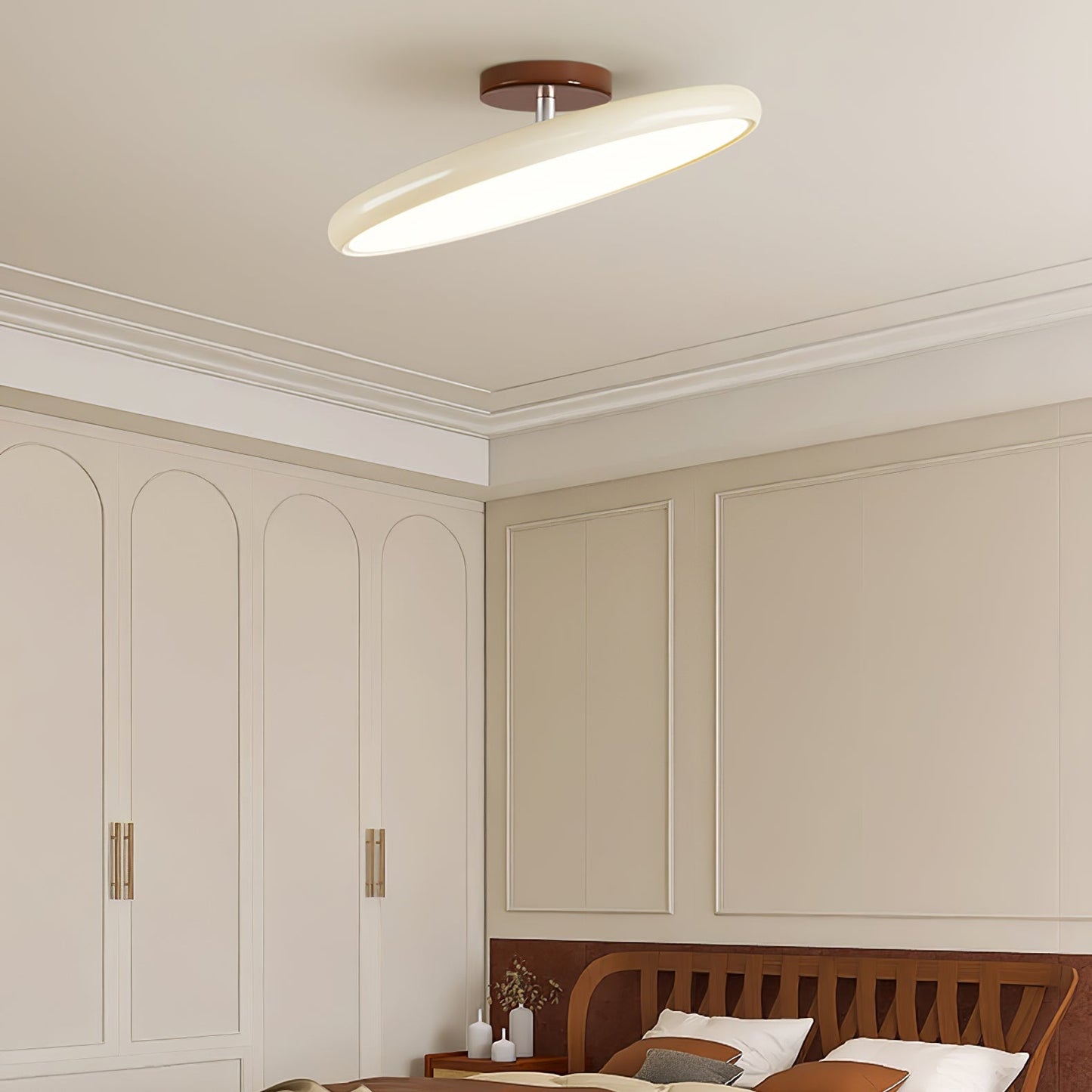 Brondela | Draaibare Boog Minimalistische Directionele Plafondlamp