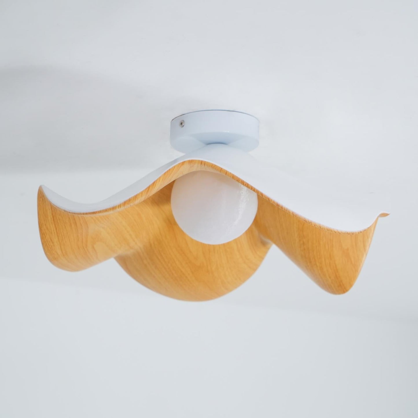 Calisthra | Biophilische gelaagde golf opbouw plafondlamp