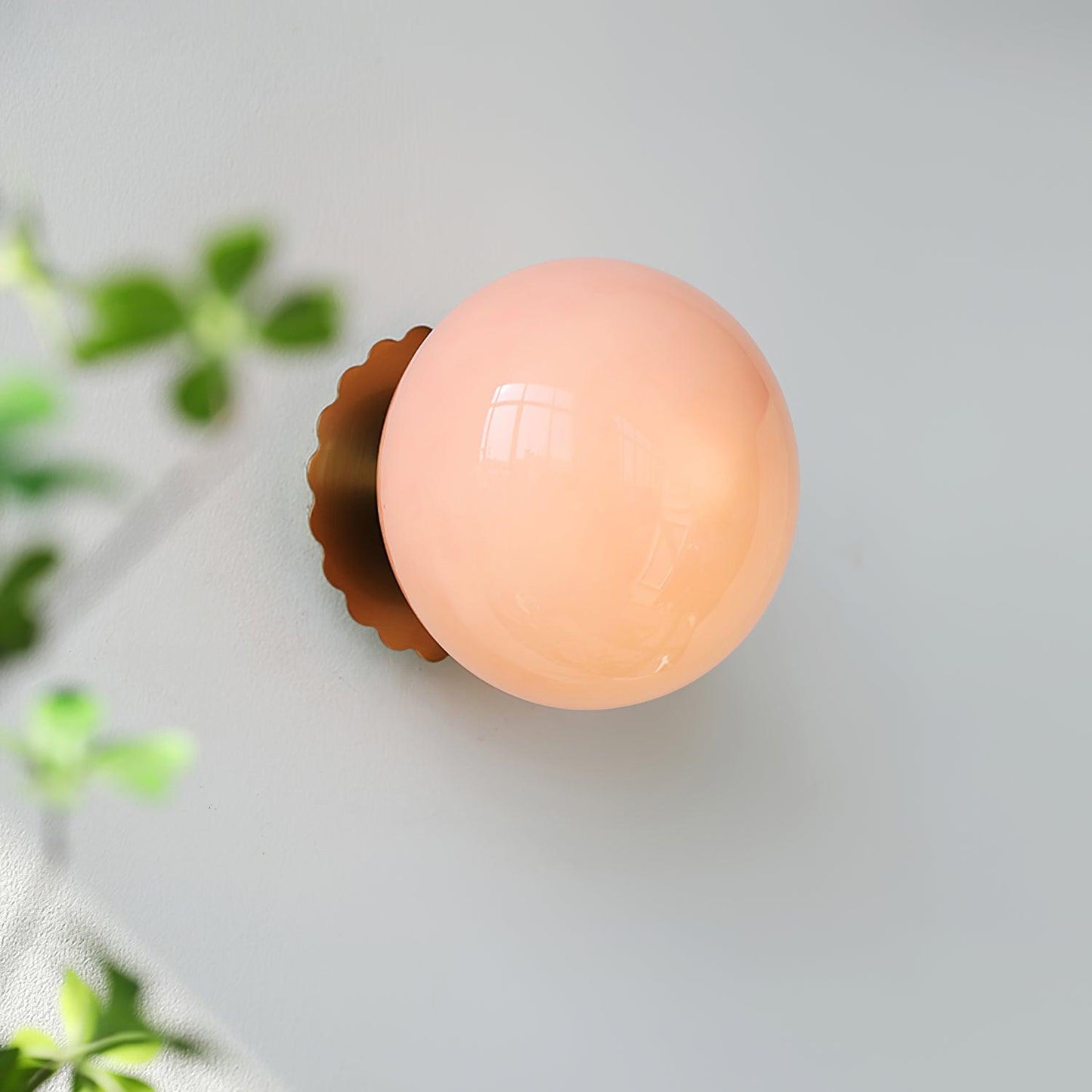 Galdromic | Sculpturale Matglazen Bol Wandlamp