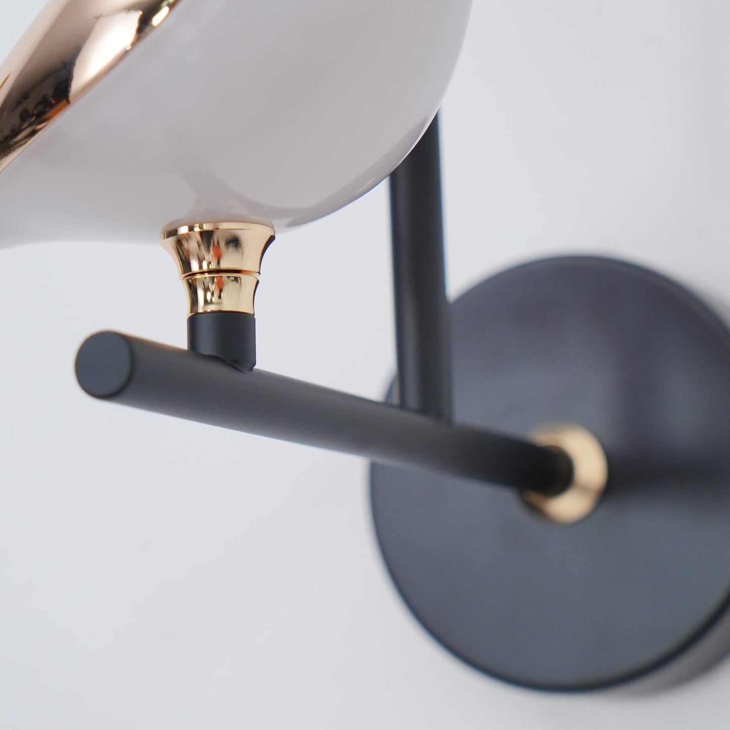 Maridore | Sculpturale vogelvorm verstelbare wandlamp