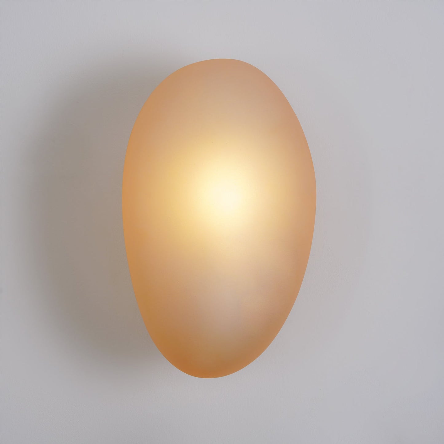 Caldrion | Met de Hand Geblazen Glazen Kiezel Wandlamp