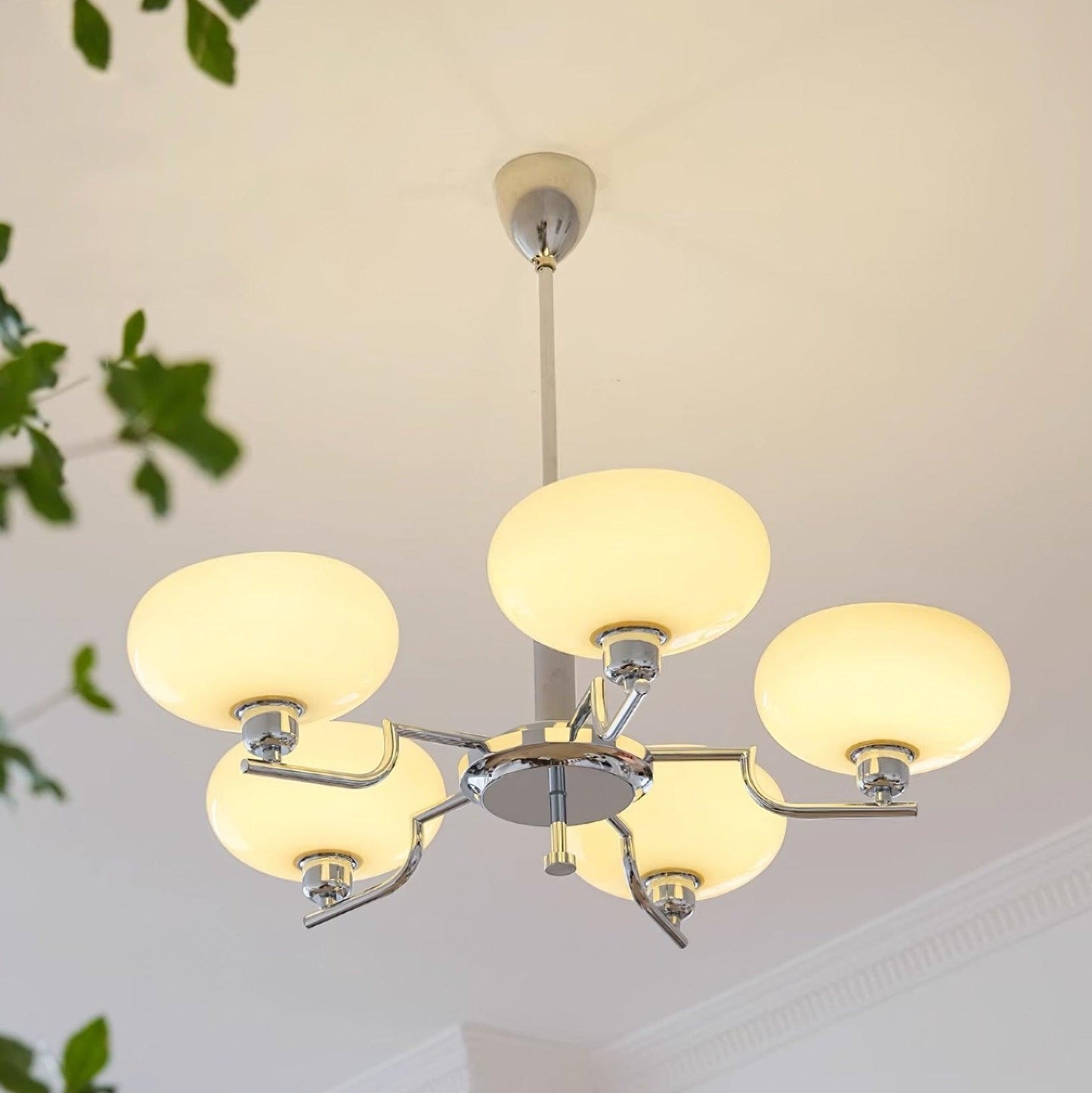 Sythos | Sferische Glazen Globe Messing Frame Hemelse Kroonluchter