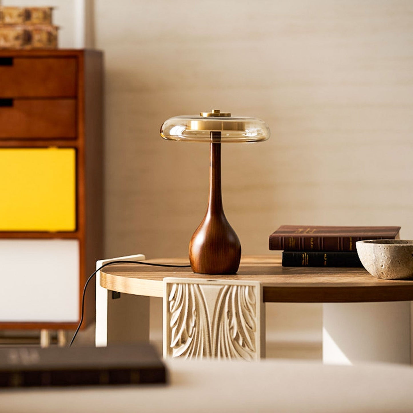 Vancorim | Japandi Gebogen Hout Amber Glas Tafellamp