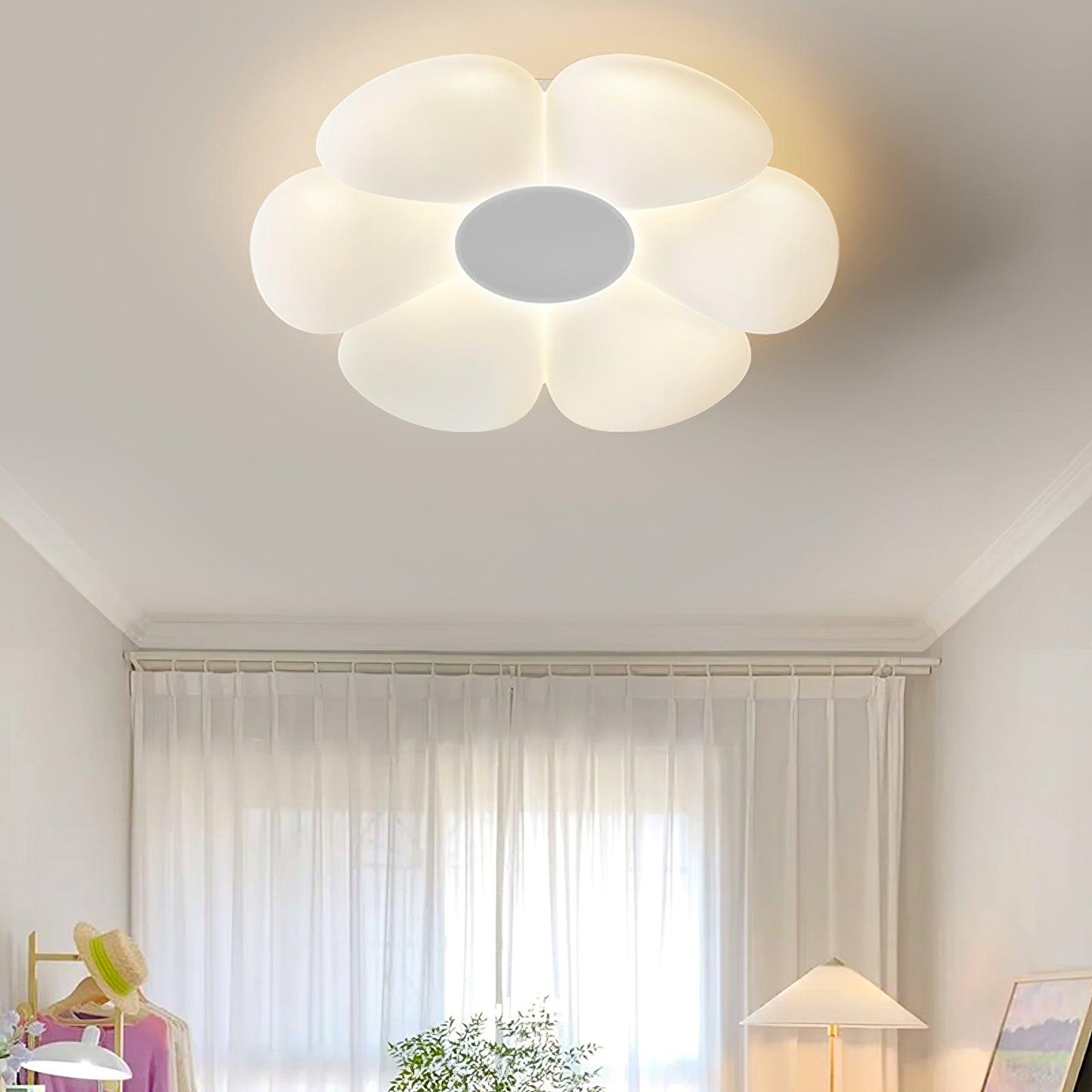 Lyravind | Hexagonale Bloemblaadje Silhouet Inbouw Plafondlamp