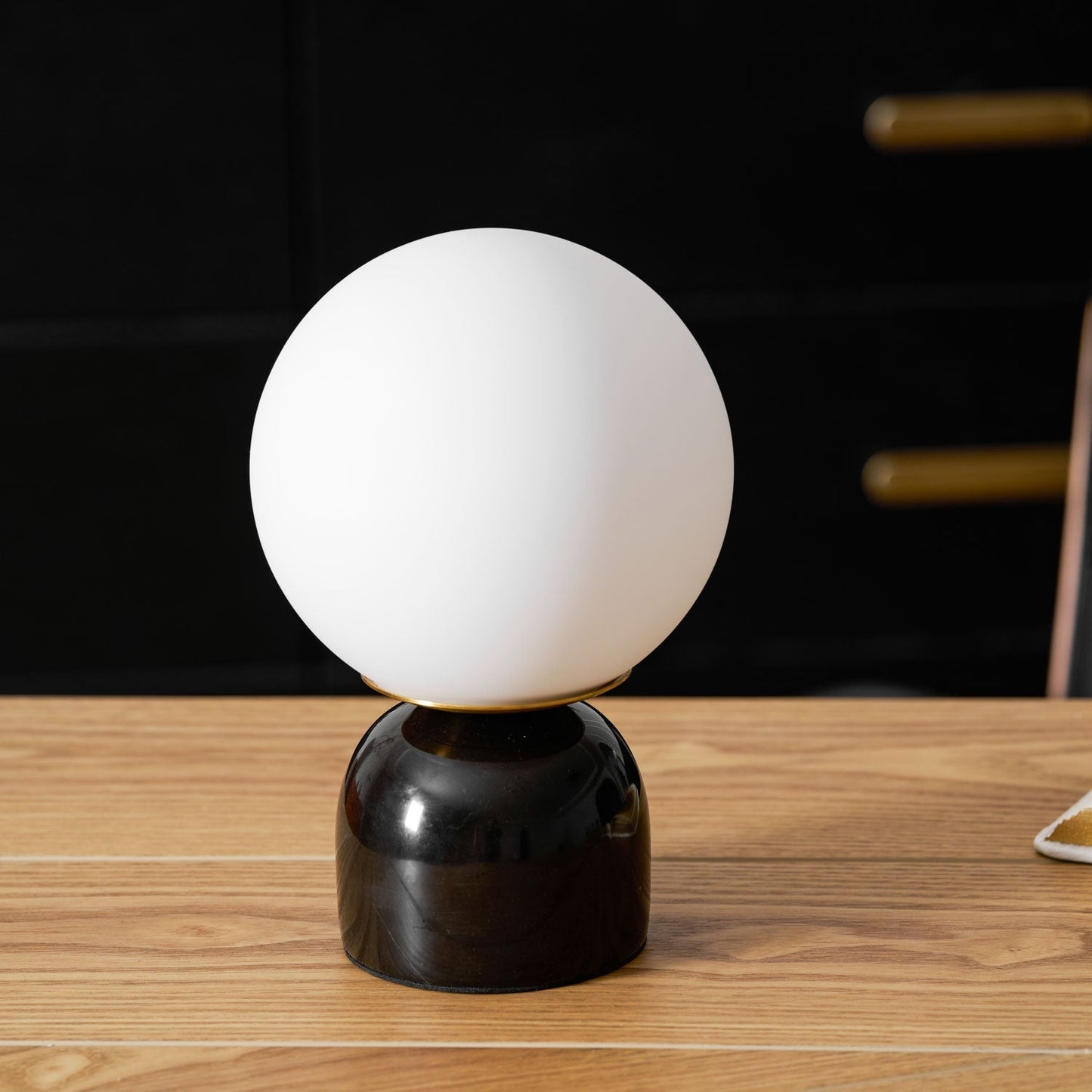 Kendroct | Minimalistische Lichtgevende Bol Accent Tafellamp