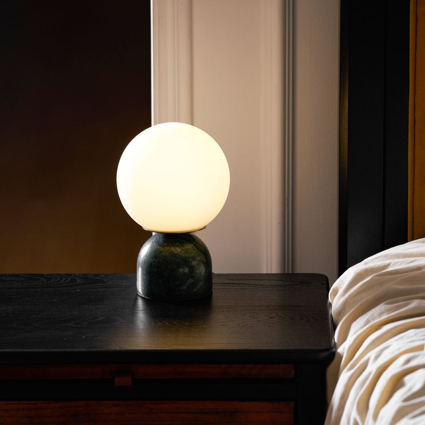 Kendroct | Minimalistische Lichtgevende Bol Accent Tafellamp