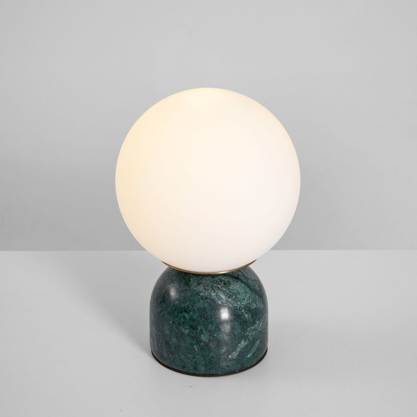 Kendroct | Minimalistische Lichtgevende Bol Accent Tafellamp