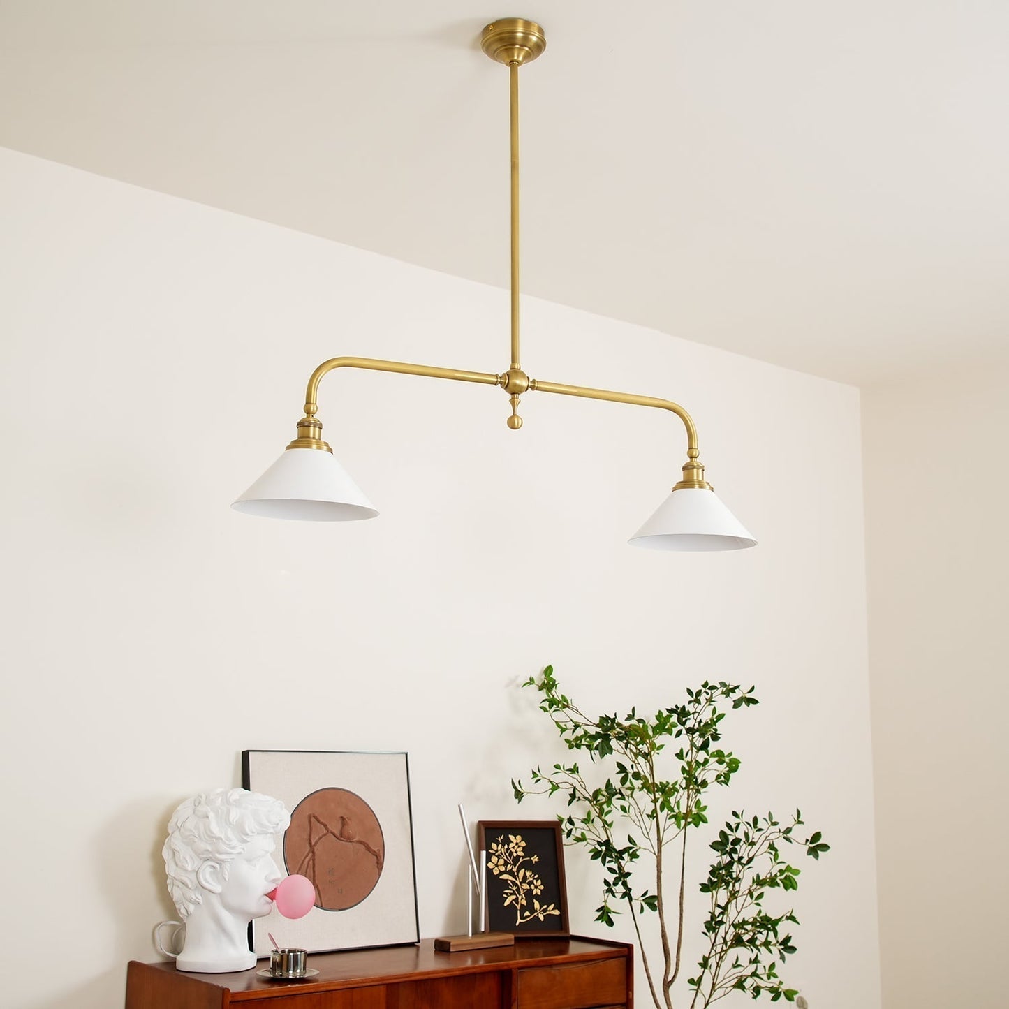Elowen | Midden Eeuw Metalen Frame Hanglamp met Dubbele Glazen Schermen
