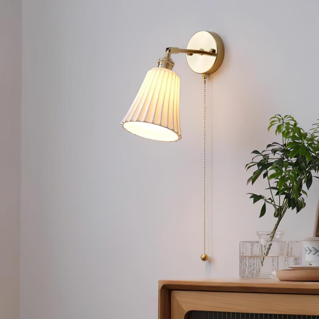 Aethole | Handgemaakte Keramische Vintage Messing Geprofileerde Wandlamp