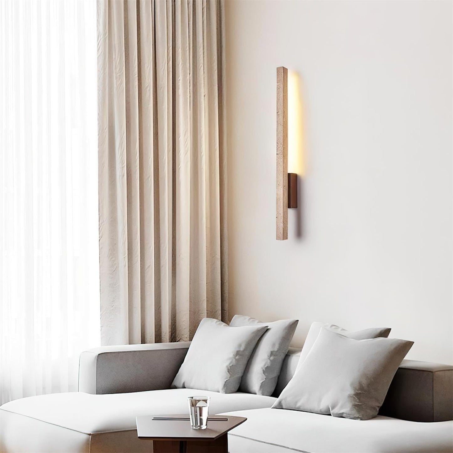 Aeryss | Lineaire Architectonische Travertijn Steen Wandlamp