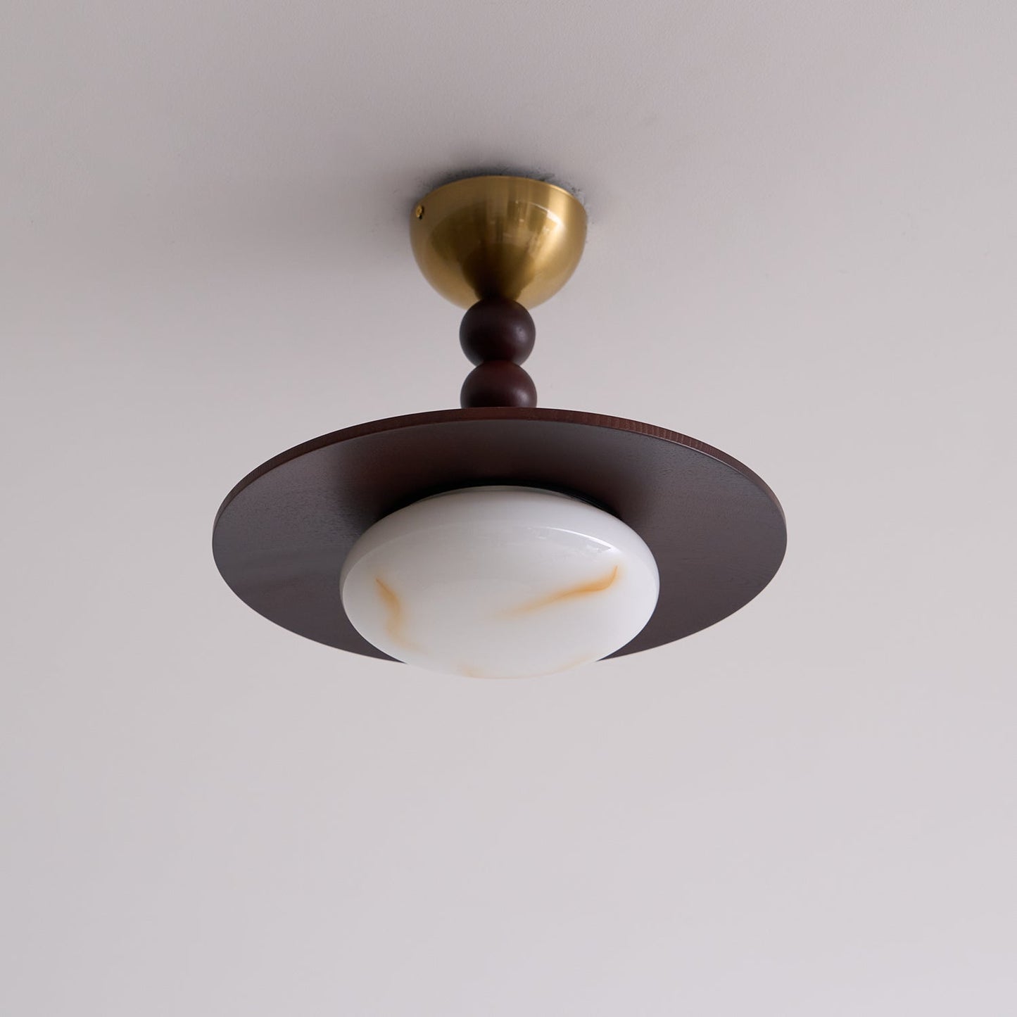 Midthos | Mid Century Houten Alabaster Koepel Inbouw Plafondlamp