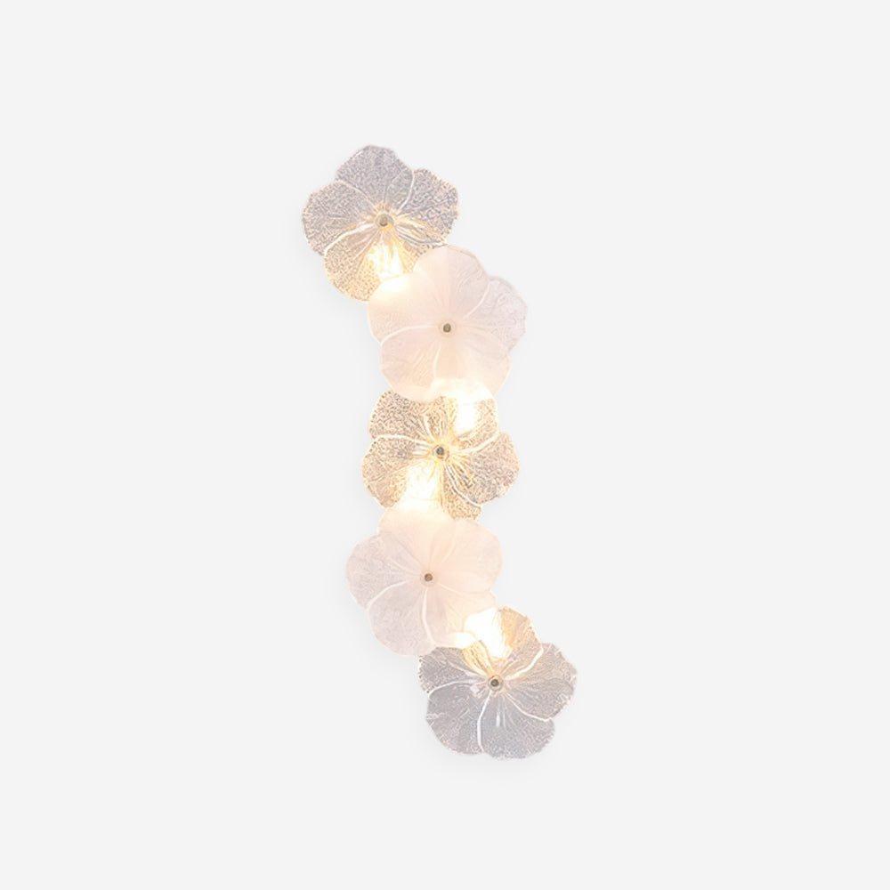 Erislys | Botanische Bloem Sculpturale Glazen Bloemblaadjes Wandlamp