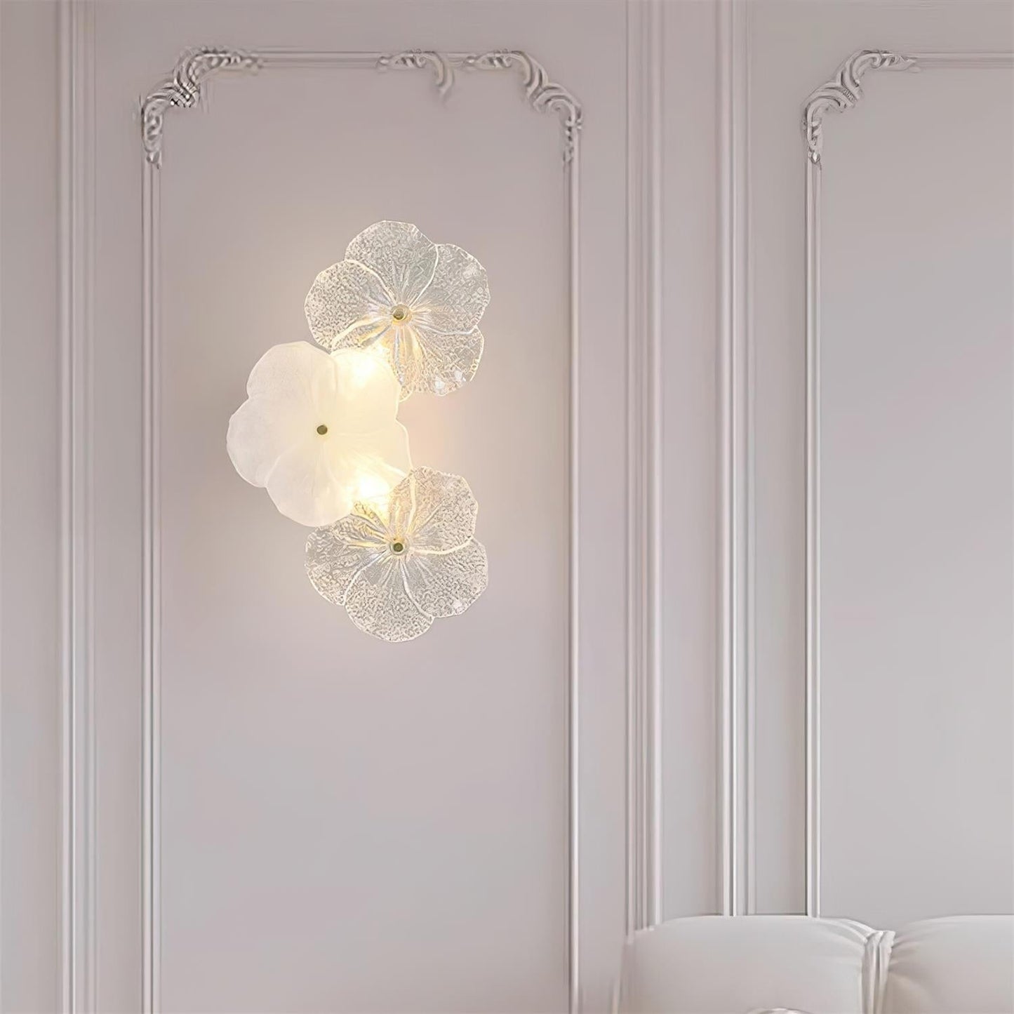 Erislys | Botanische Bloem Sculpturale Glazen Bloemblaadjes Wandlamp