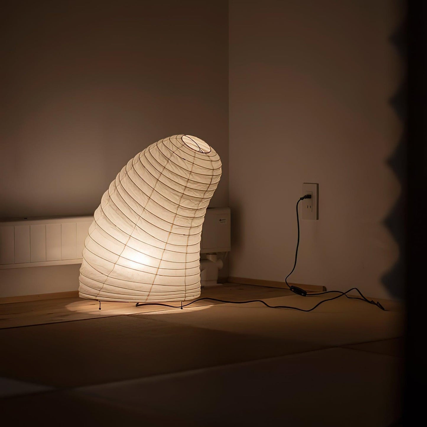 Kryntaleo | Japanse Geribbelde Bamboe Silhouet Oosterse Accent Tafellamp
