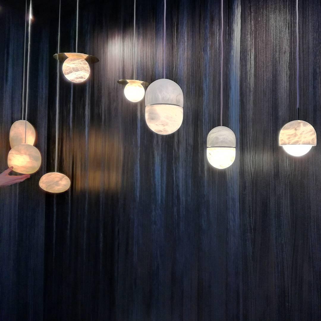 Caythos | Sculpturale Capsule Alabaster Steen Hanglamp