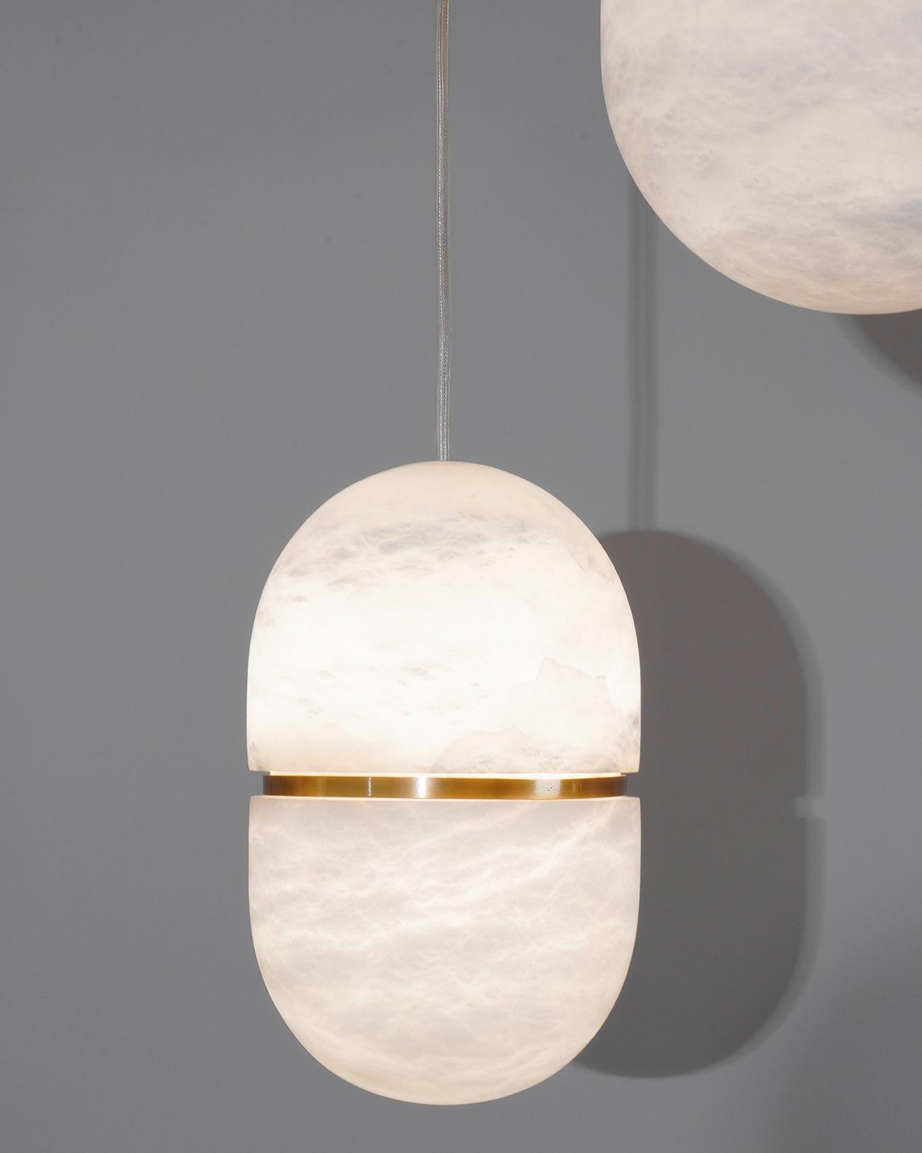 Caythos | Sculpturale Capsule Alabaster Steen Hanglamp